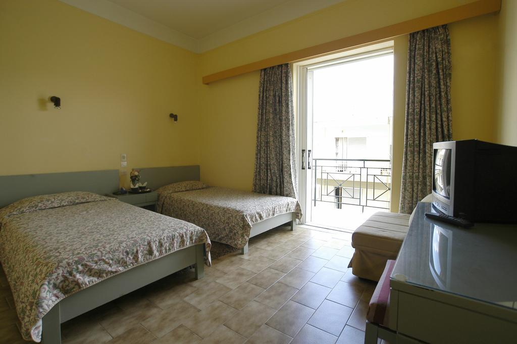 Ilis Hotel أولمبيا المظهر الخارجي الصورة